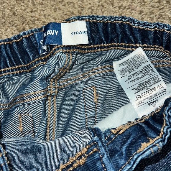 Boys 4T Old Navy Jeans - Picture 2 of 4